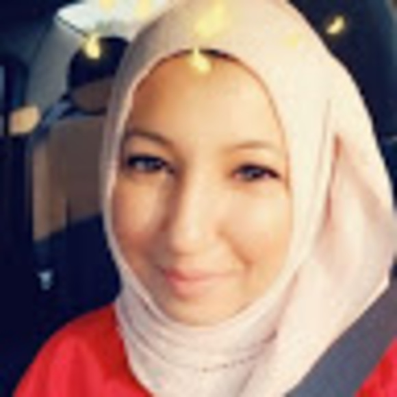 Meet your Posher, Sana - Picture 1 of 1